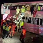 Investigan accidente de bus en Calama: Dos turistas brasileños pierden la vida y 40 resultan heridos