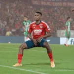 Brayan León marca el gol más rápido en la historia del clásico paisa, pero Medellín y Nacional empatan