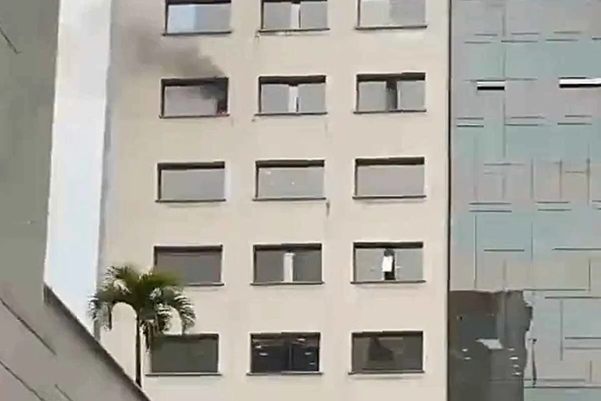 Juan Guillermo Aristizábal-- Tragedia en la Clínica Medellín: Urólogo es asesinado por un paciente en su consultorio