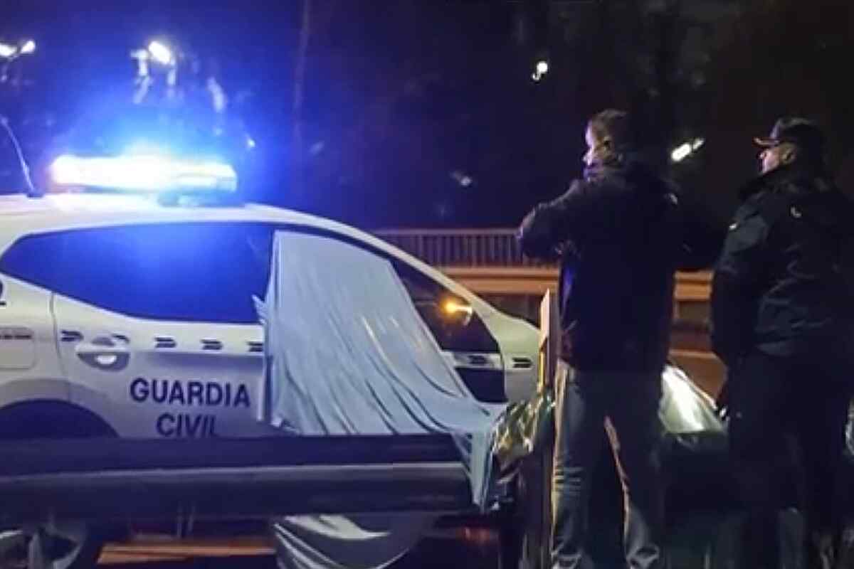 Guardia Civil detiene a un hombre por parricidio y macabro ataque en carretera asturiana