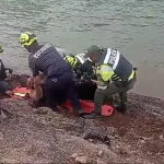 Patrulla Fluvial de la Policía Antioquia Rescata a Turista de Ahogarse en Guatapé