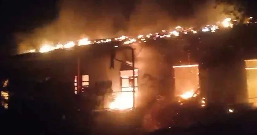 Incendio en Sopetrán: autoridades investigan origen del fuego que acabó con la antigua casa de la cultura