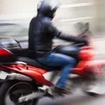 Principios Esenciales de la Conducción Defensiva en Motocicletas