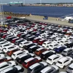Los fabricantes chinos inundan los puertos de Europa con autos, pero no tienen cómo distribuirlos