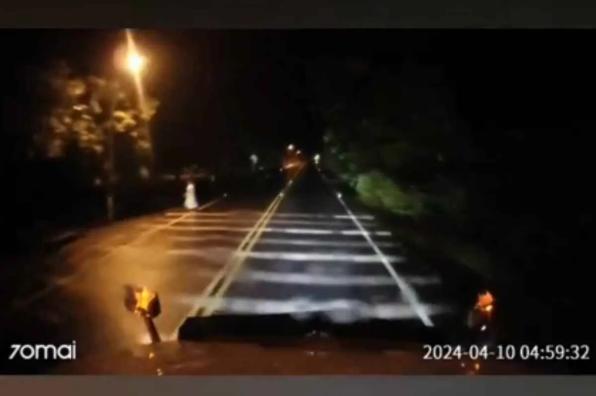 Urabá: Conductor Asegura Haber Grabado a una Mujer Fantasma en la Carretera