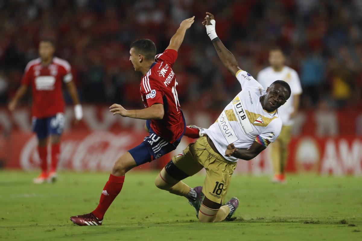 4-0. DIM golea a Always Ready y entra directo en octavos de final de la Sudamericana 3