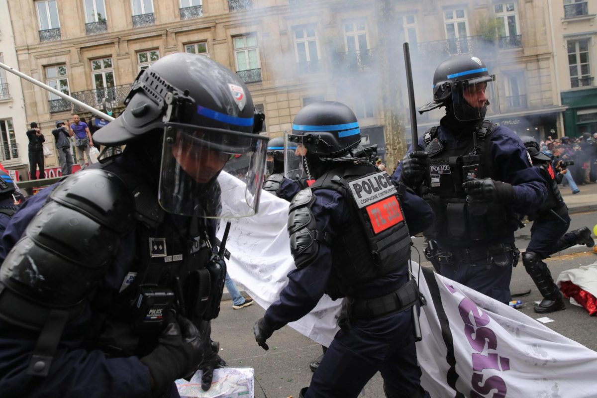 Altercados y detenciones durante la manifestación del 1 de mayo en París