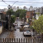 Brasil aprovecha navío militar de EE.UU. para enviar ayuda a damnificados por inundaciones