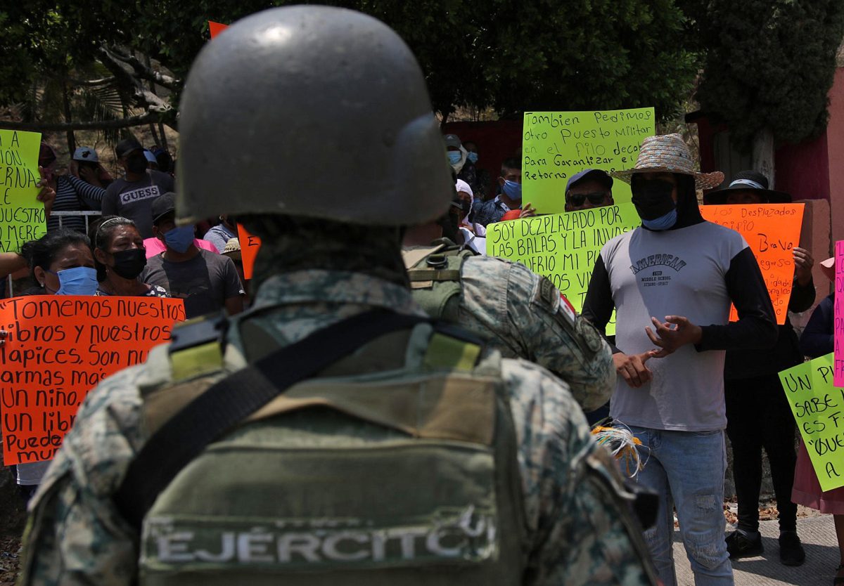 Desplazados por el crimen en sur de México amenazan con hacer un boicot en las elecciones