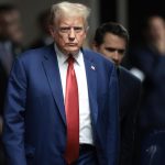 Donald Trump lidera las encuestas en cinco de los seis estados clave con un Joe Biden tocado por Gaza