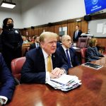 El jurado del juicio penal en Nueva York contra Trump empieza a deliberar