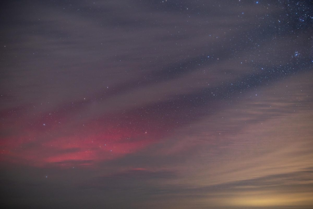Fotógrafos captan las inusuales auroras australes desde Uruguay