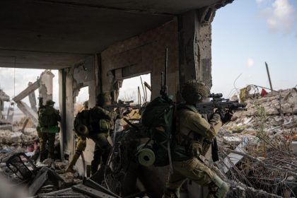Israel avanza al interior de Rafah y ordena nuevas evacuaciones en Yabalia