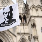 Julian Assange no asiste a la vista que decide si es extraditado a EE.UU.