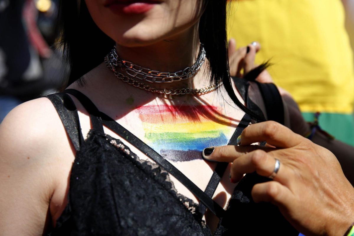Mujeres transgénero, las más afectadas por violencia contra población diversa en Colombia