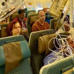 Veinte pasajeros del vuelo de Singapore Airlines se encuentran en cuidados intensivos