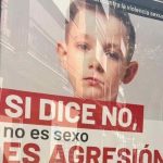 Ayuntamiento de Almería Retira Cartel Acusado de Promover Mensaje Inapropiado contra el abuso de menores