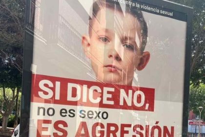 Ayuntamiento de Almería Retira Cartel Acusado de Promover Mensaje Inapropiado contra el abuso de menores