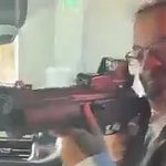 Jon Benjamin destituido como embajador del Reino Unido en México tras polémico video