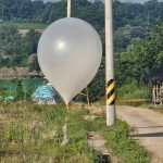 Corea del Sur acusa al Norte de enviar globos con excrementos y basura
