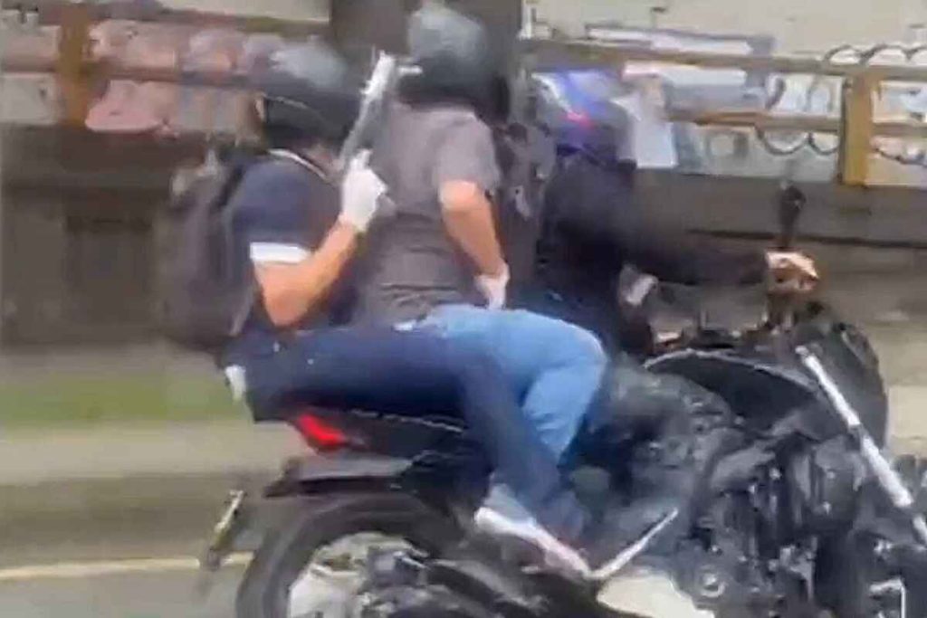 ¡Violencia en el Mall El Indio! Un hombre asesinado a tiros en la Avenida Las Palmas