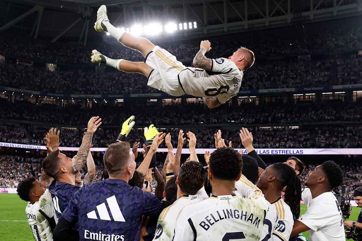 Un empate sin goles y una emotiva despedida: Así vivió el Bernabéu el último partido de Kroos