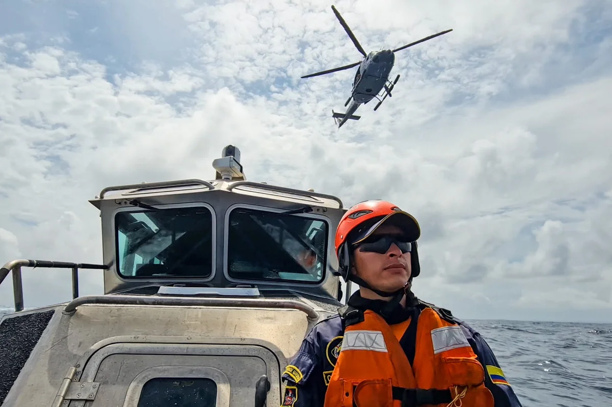 Armada Nacional refuerza seguridad en la frontera con Venezuela