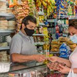 Cae la venta en tiendas de barrio en Colombia