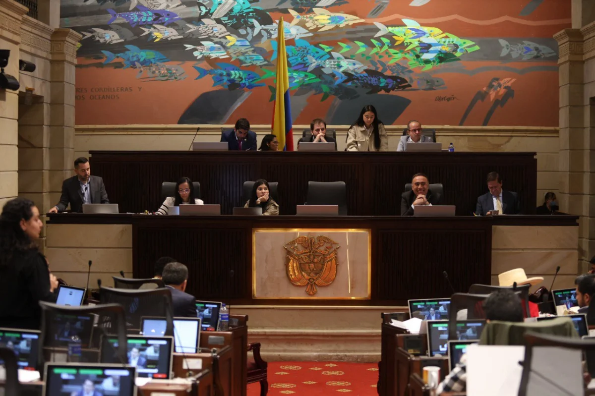 Reforma laboral a punto de aprobarse en primer debate