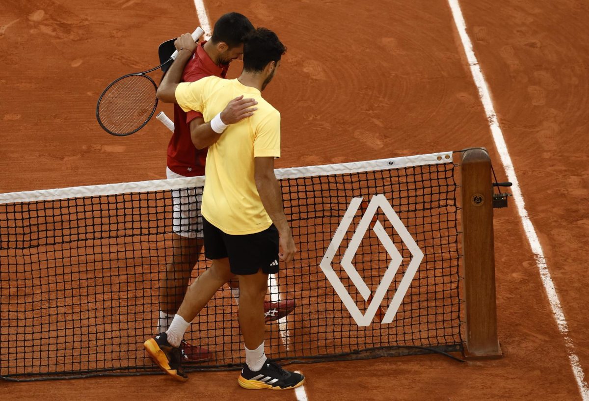 Djokovic decide operarse para tener opciones de estar en los Juegos