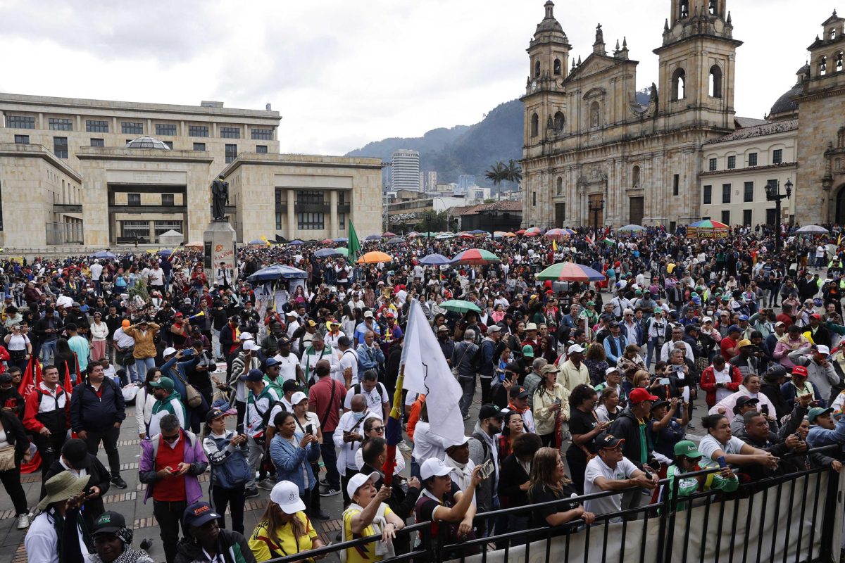 Fecode aseguran que seguirán protestando hasta hundir ley de educación