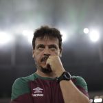 Fluminense destituye al entrenador Fernando Diniz tras la derrota frente al Flamengo