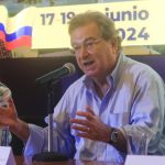 Gilinski dice que su grupo empresarial está siempre mirando posibilidades de inversión