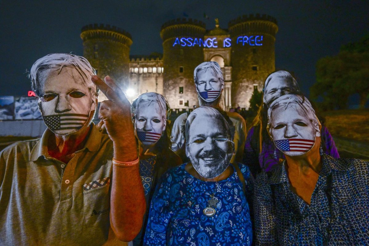 Julian Assange llega a las Islas Marianas para sellar el acuerdo judicial con EEUU
