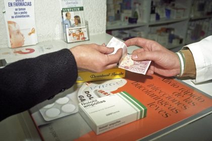 La EMA revisa analgésicos con metamizol como Nolotil por riesgo de infecciones graves