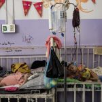 La OMS aprueba una resolución condenando los ataques de Israel a la sanidad palestina