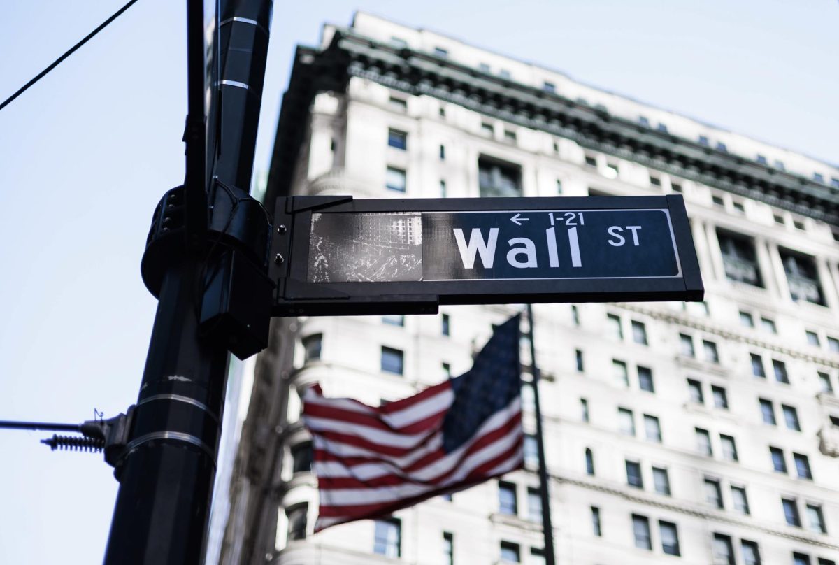 Wall Street abre en verde y sin apenas cambios tras el impulso de Nvidia
