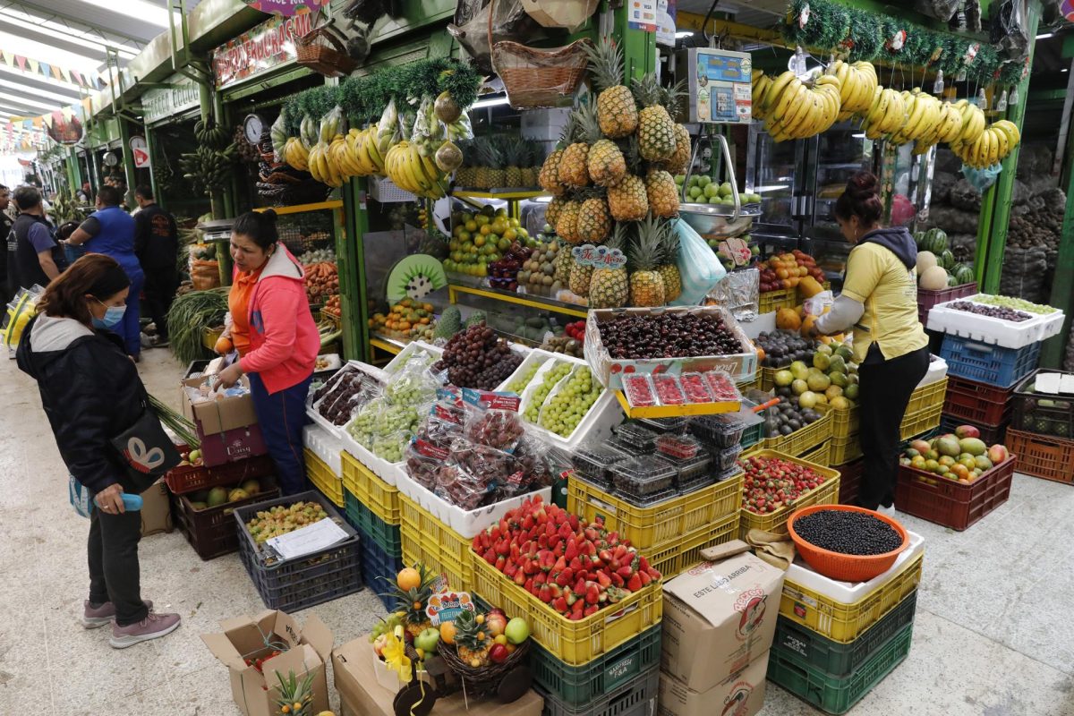 Personas con discapacidad pueden redimir bonos por alimentos en junio en Bogotá