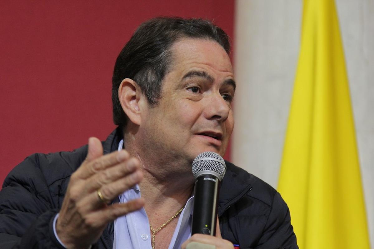 Vargas Lleras señala irregularidades en la aprobación de la reforma pensional