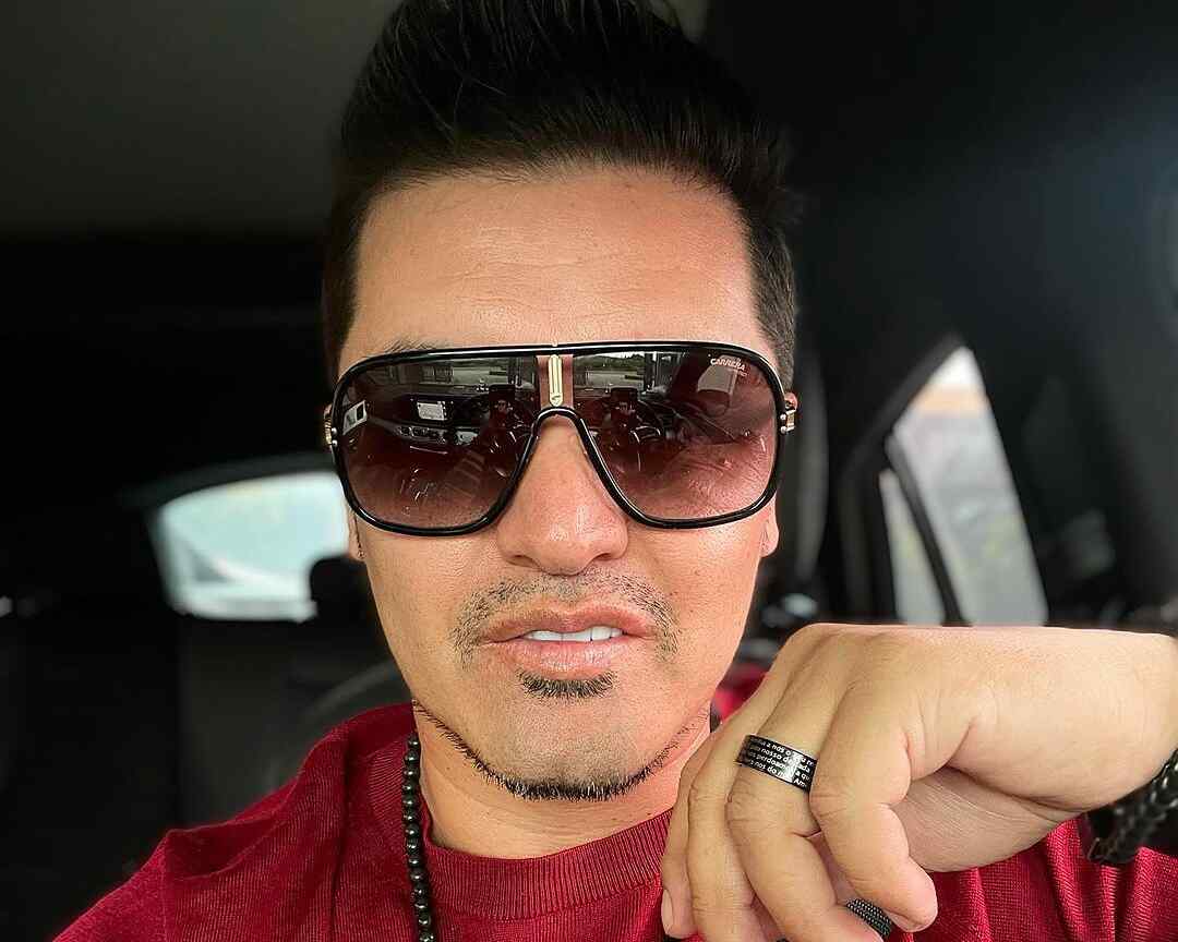 Hassam reaparece en redes sociales tras hospitalización