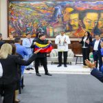 En medio de un llamativo ritual, Maduro implora perdón por sus fallas y soberbia