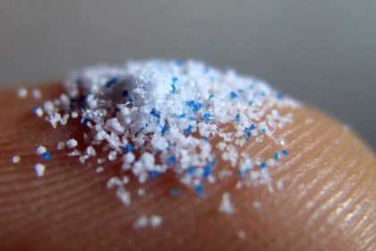 Científicos Descubren Microplásticos en el Semen y Alertan sobre Riesgos para la Fertilidad