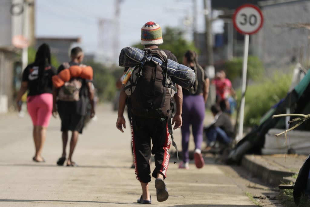 Adiós al sueño americano: el miedo al Darién ata a algunos venezolanos a Colombia