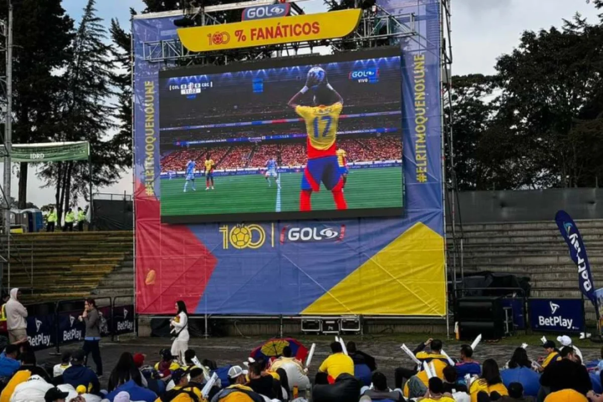 Colombia vs Uruguay - disfruta partido en parques con pantalla gigante en Bogotá
