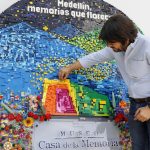 Construyen en Medellín una silleta para Feria de Flores con más de 15.000 piezas de Lego