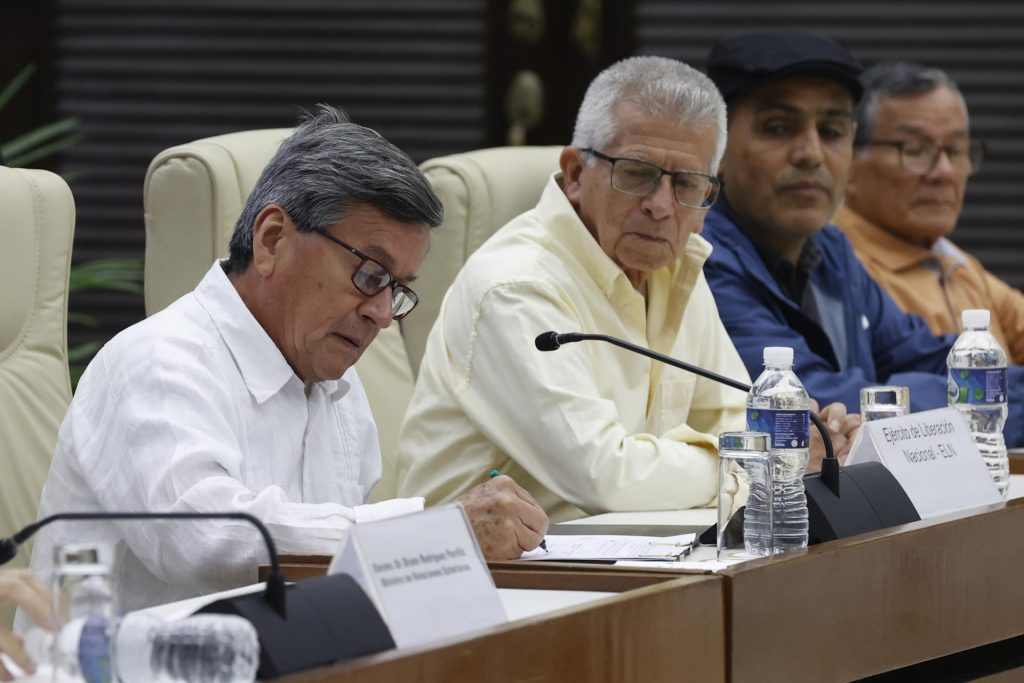 El ELN pide garantías al Gobierno colombiano y denuncia supuestos incumplimientos