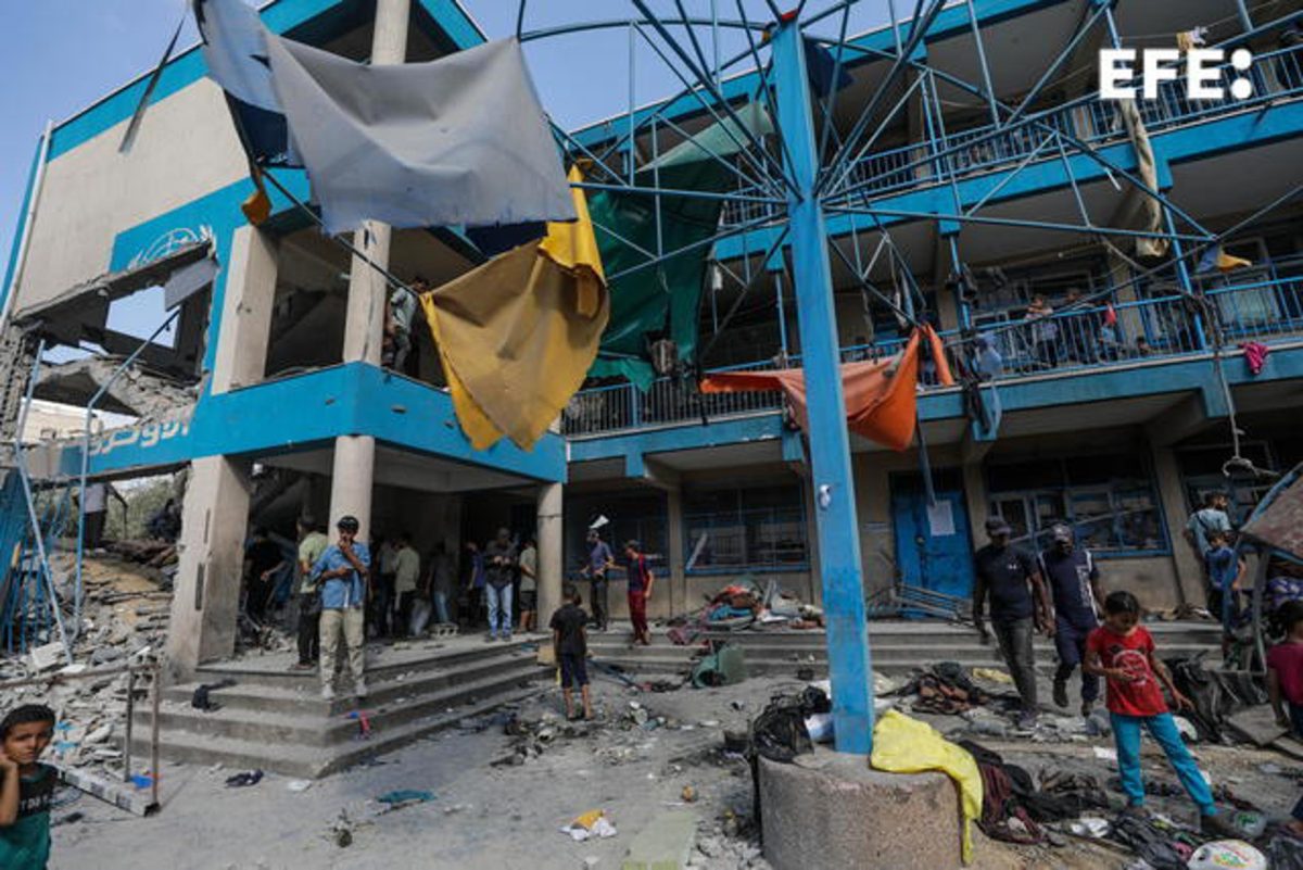 Israel confirma muerte de alto mando de Hamás y ataca un escuela gazatí dejando 15 muertos