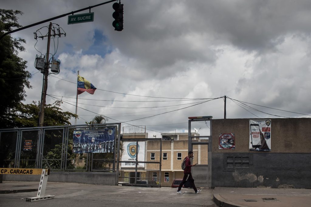 La sobrepoblación de presos en cárceles venezolanas superó el 70 % en 2023, según una ONG