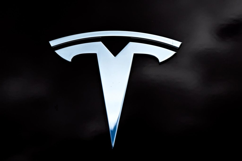 Las ventas de Tesla cayeron un 4,8 % en el segundo trimestre del año a 443.956 vehículos