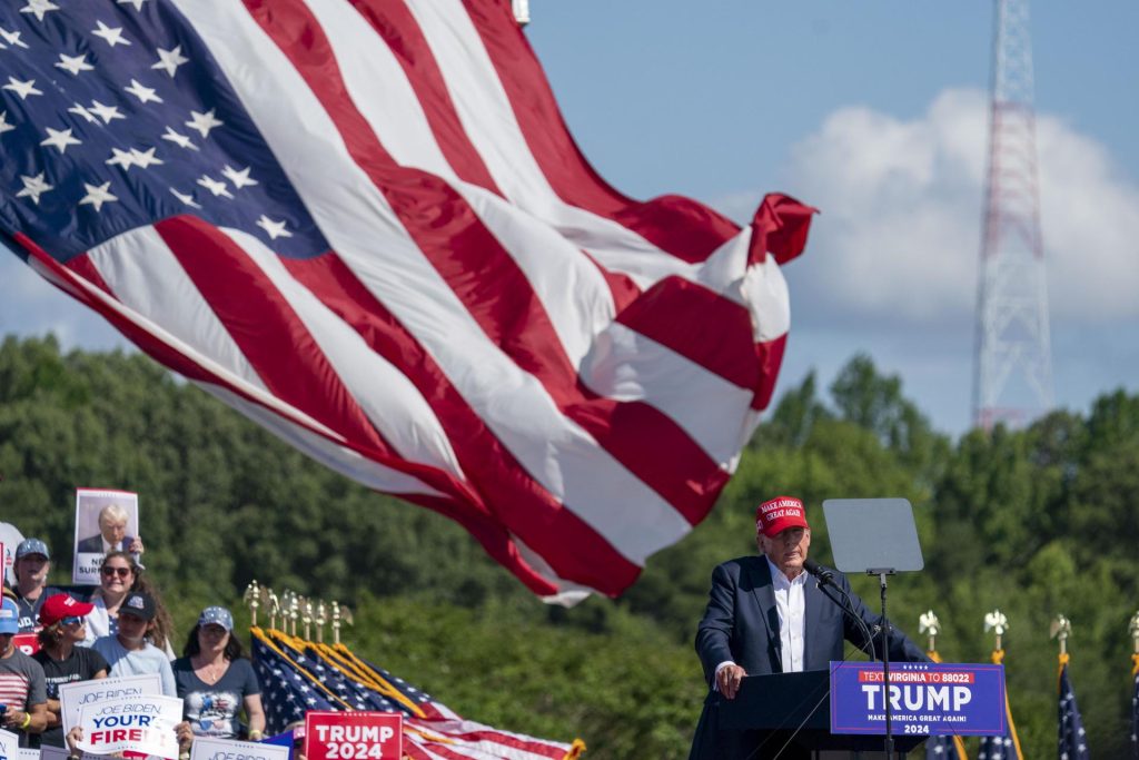 Los republicanos, listos para enfrentar la posible salida de Biden